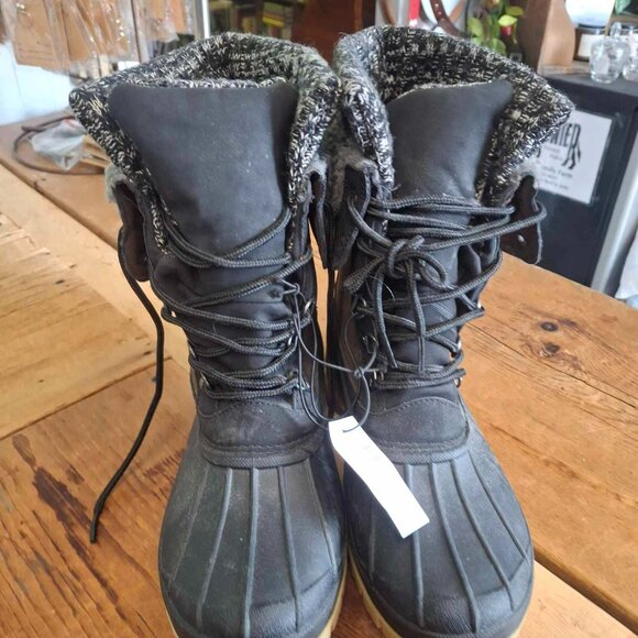 Maurices Harmony Sherpa Duck Boot - Picture 5 of 5